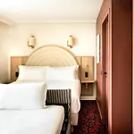 Ventura Saint-tropez, Tapestry Collection By Hilton
