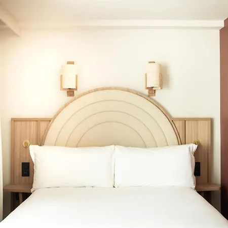 Ventura Saint-tropez, Tapestry Collection By Hilton 4* Saint Tropez