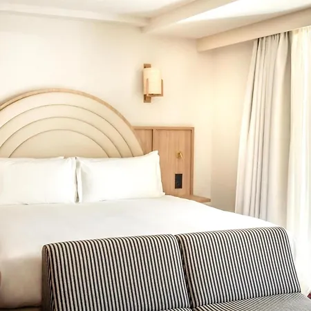 Ventura Saint-tropez, Tapestry Collection By Hilton Szálloda 4*