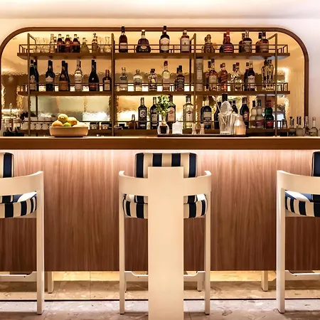 Ventura Saint-tropez, Tapestry Collection By Hilton 4* Saint Tropez
